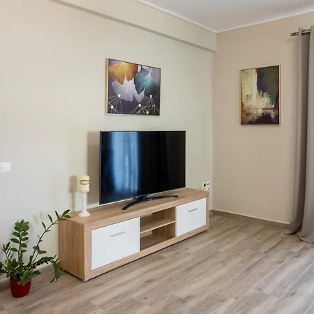 Luxury & Cozy Apartment Messini Exterior photo